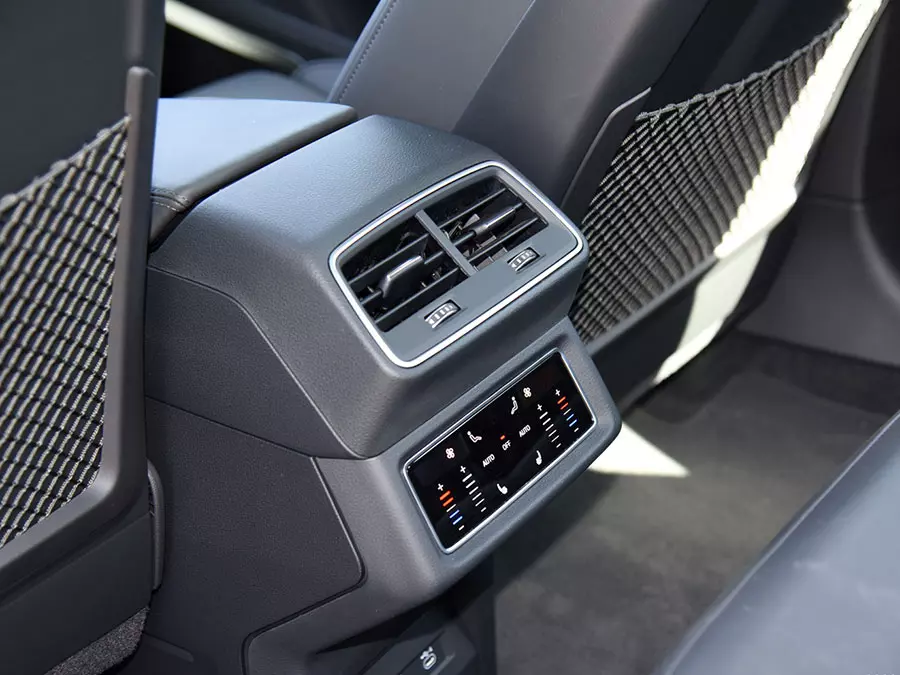 Audi e-tron Sportback 7