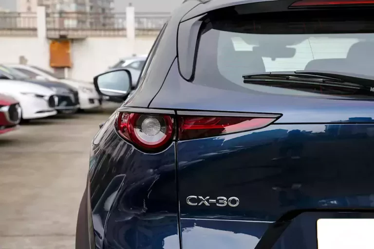 Mazda CX-30 23